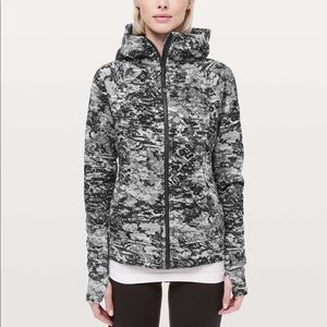 Lululemon Scuba Hoodie Black & White Lace Size 8